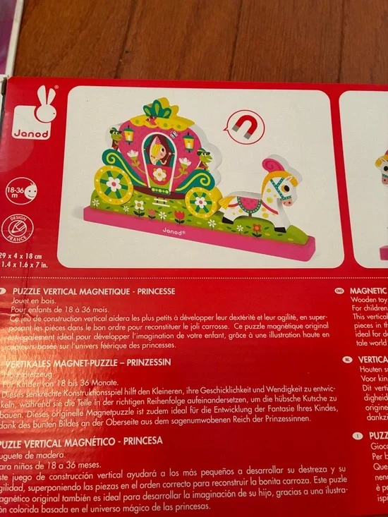 NWT Janod Pink & Green Magnetic Vertical Puzzle - Princess Carriage - Picture 7 of 12